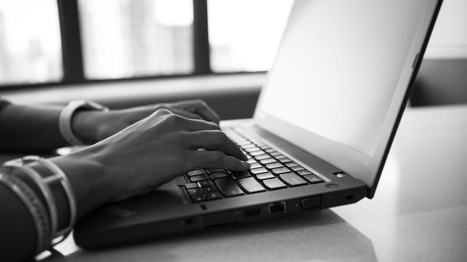 Cómo detectar textos escritos por IA en 2026 (y por qué importa)