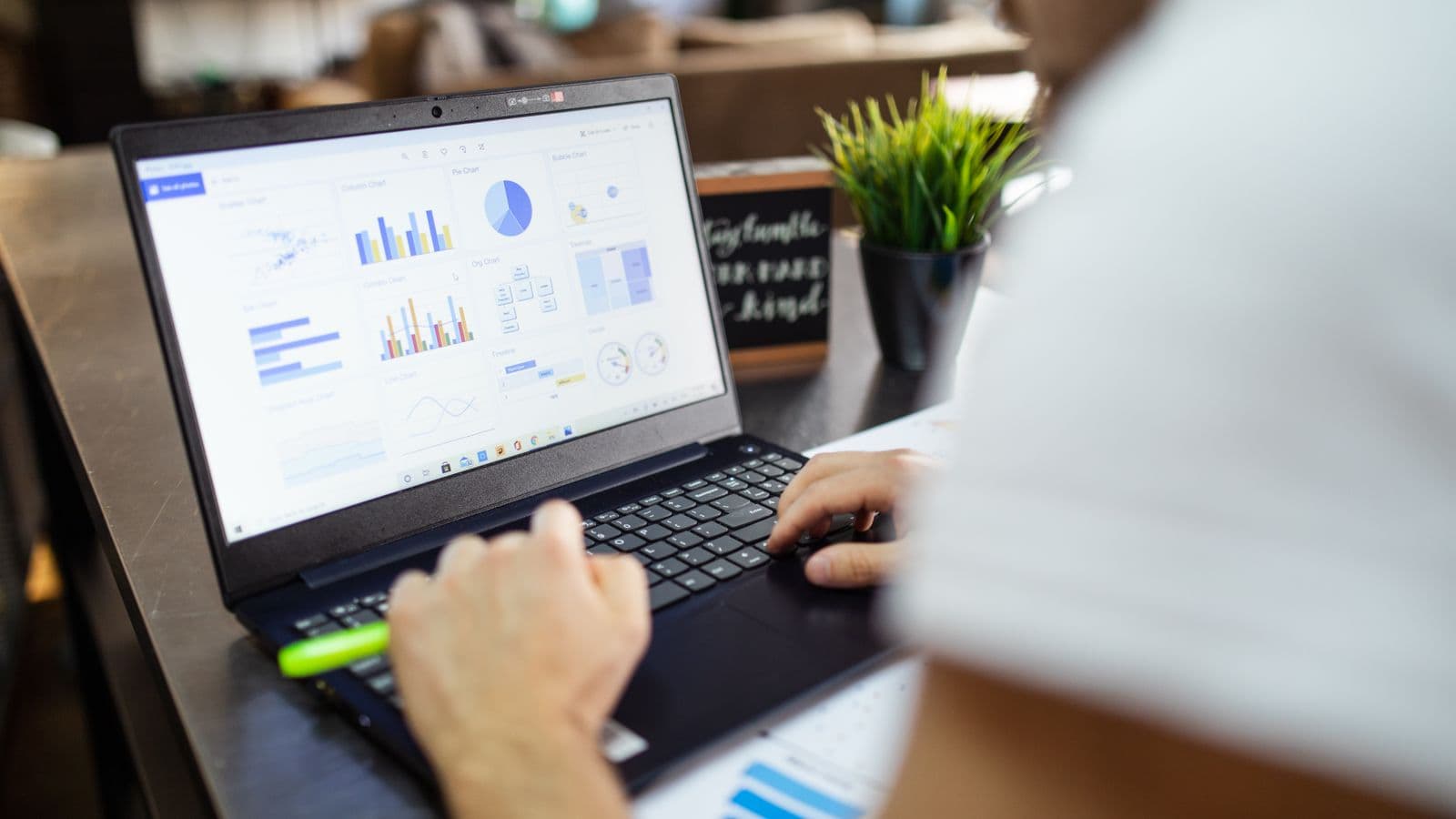 IA para Excel y hojas de cálculo en 2026: fórmulas, análisis y automatización
